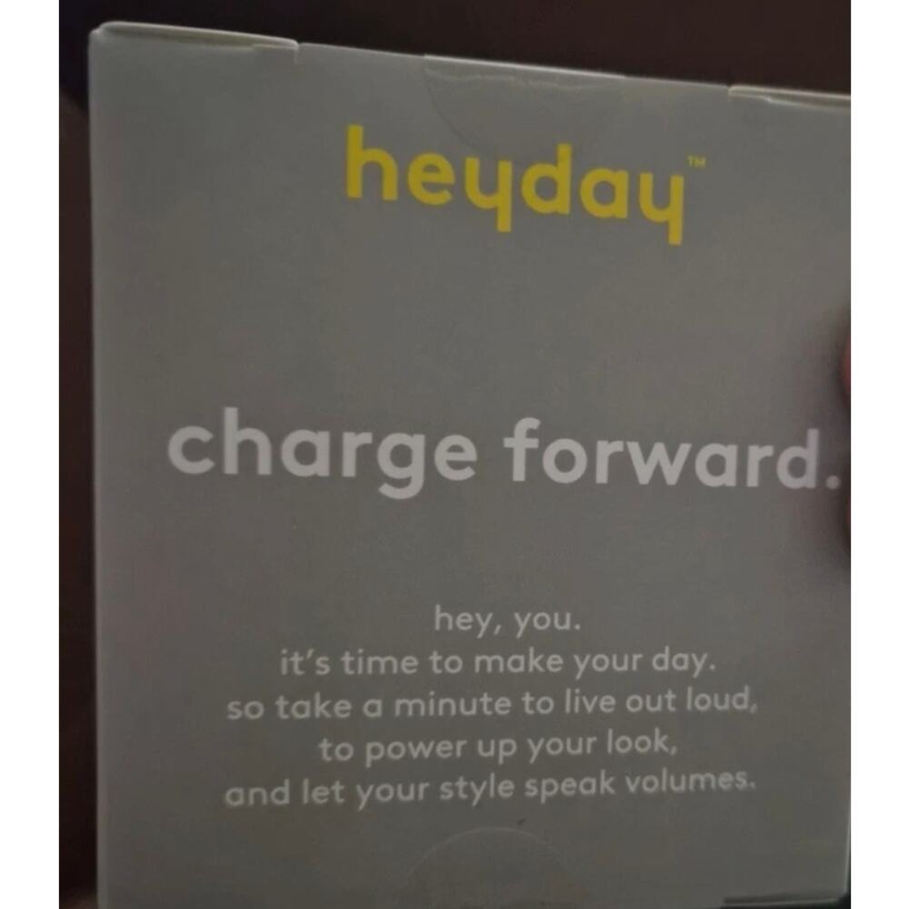 ONE Port USB-C Wall Charger 15W heyday Donut & USB-C TO USB-C Blue Charger s29 - Picture 4 of 5